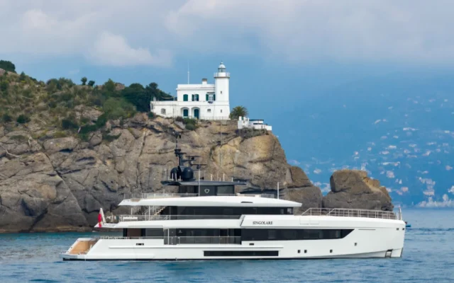 MYS_Tankoa-Yacht-MY-Singolare