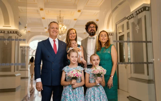 Il sindaco di Monaco Georges Marsan con la famiglia Carlevaris